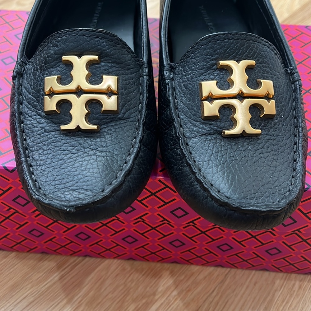 Tory Burch Everly Driver Black Leather Flats - Size 5.5 - Picture 4 of 8